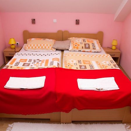 Guest House Pri Treh Lipah Ptuj Dış mekan fotoğraf